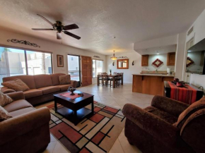 Terrific Townhouse-Natuical Estates!